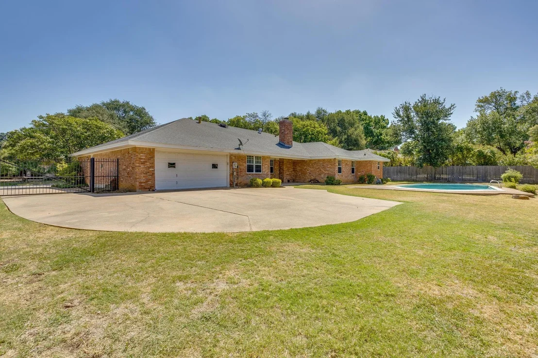Photo of 4813 Springwillow Road
