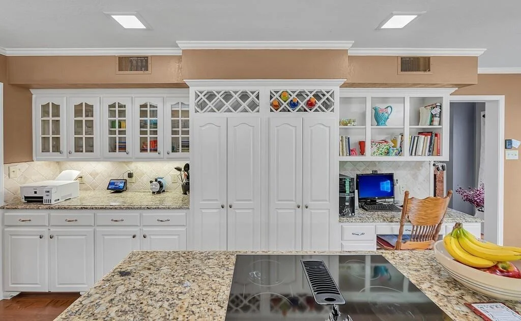 Photo of 3818 Westchester Drive