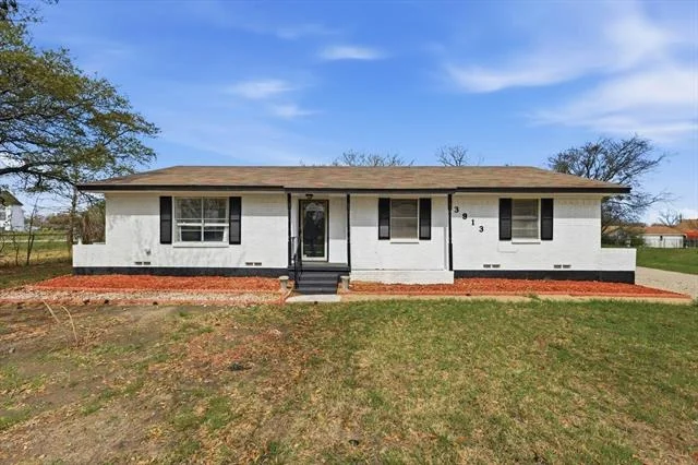 Photo of 3913 Hickox Road