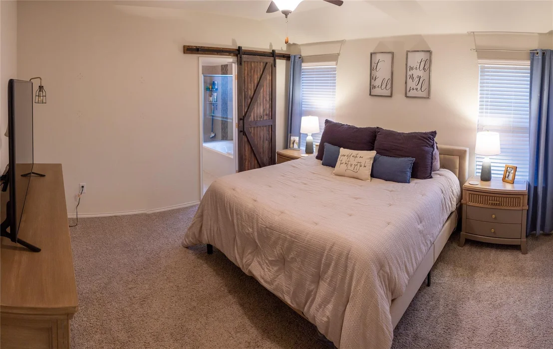Photo of 14525 Serrano Ridge Road