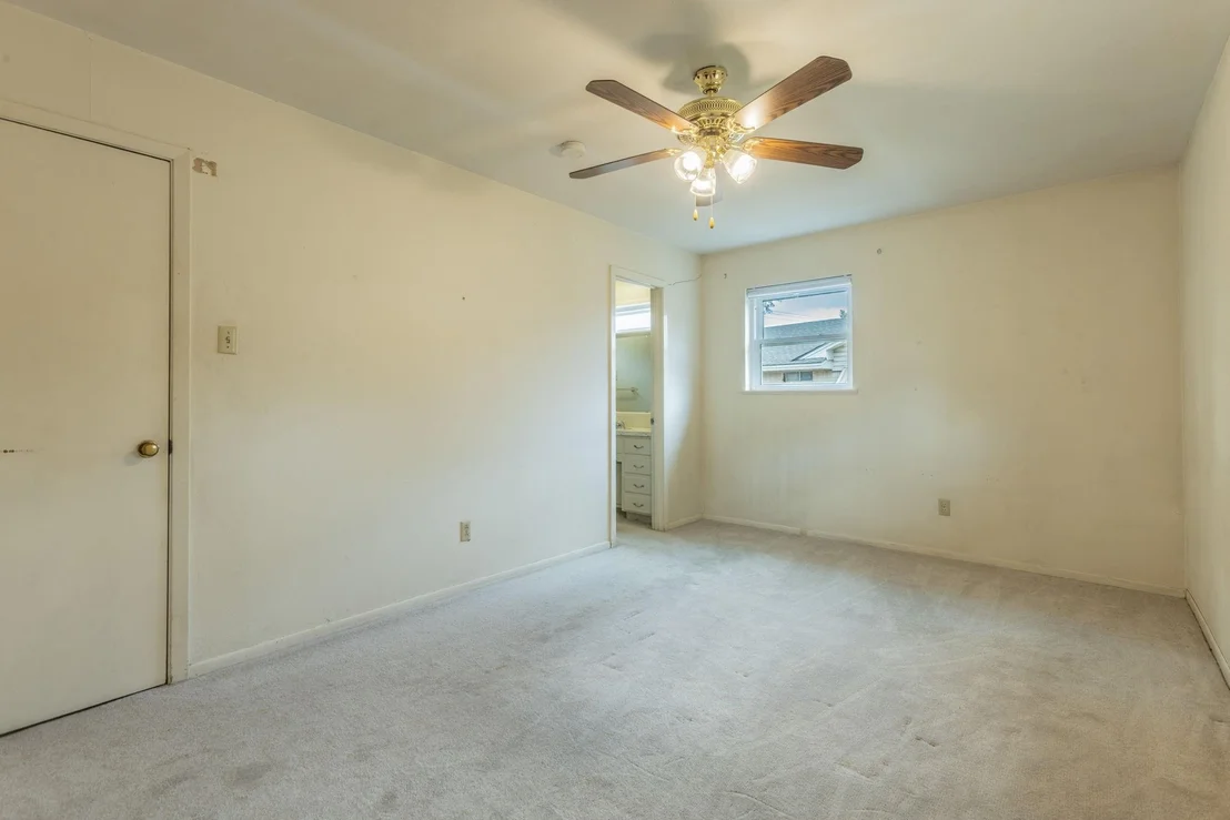 Photo of 5719 Stratford Drive