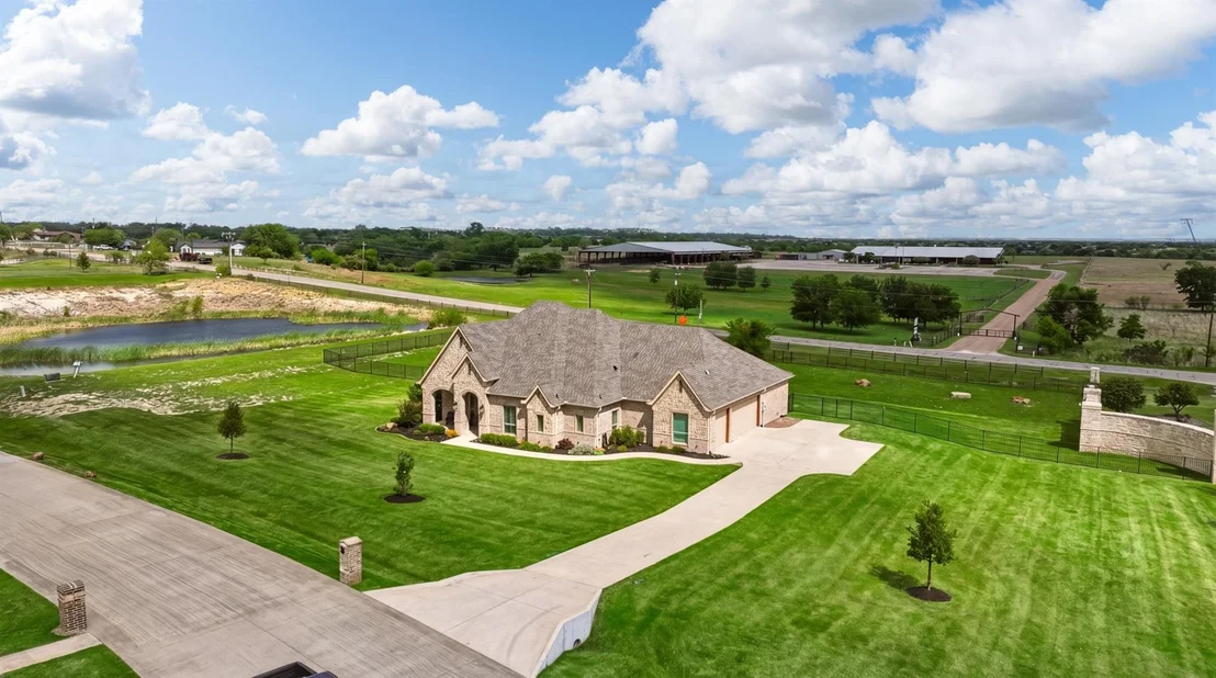 Photo of 108 Bearclaw Circle