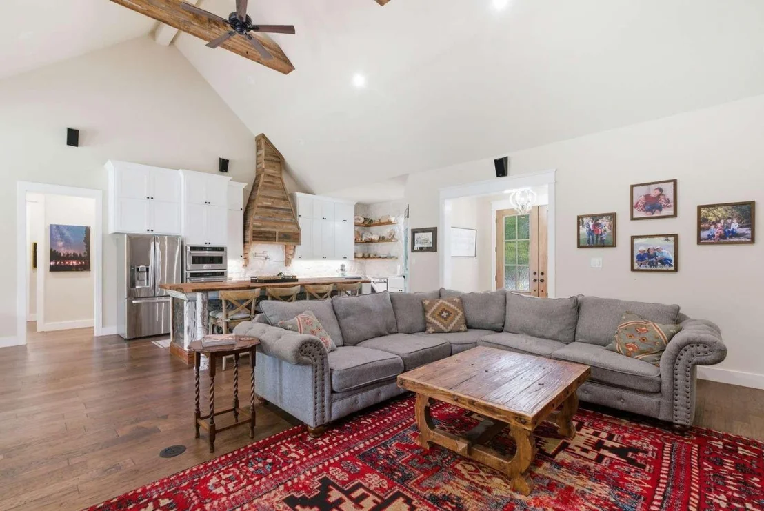 Photo of 1012 Cheyenne Road