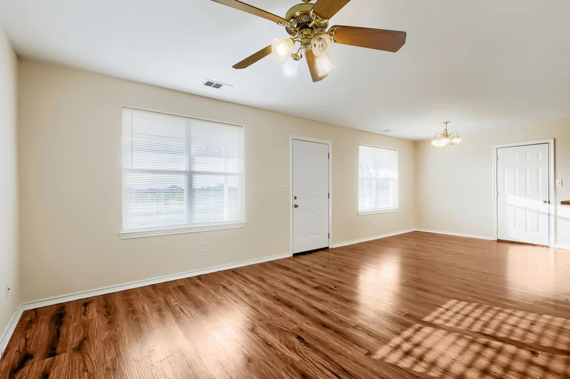 Photo of 112 Sebastian Lane