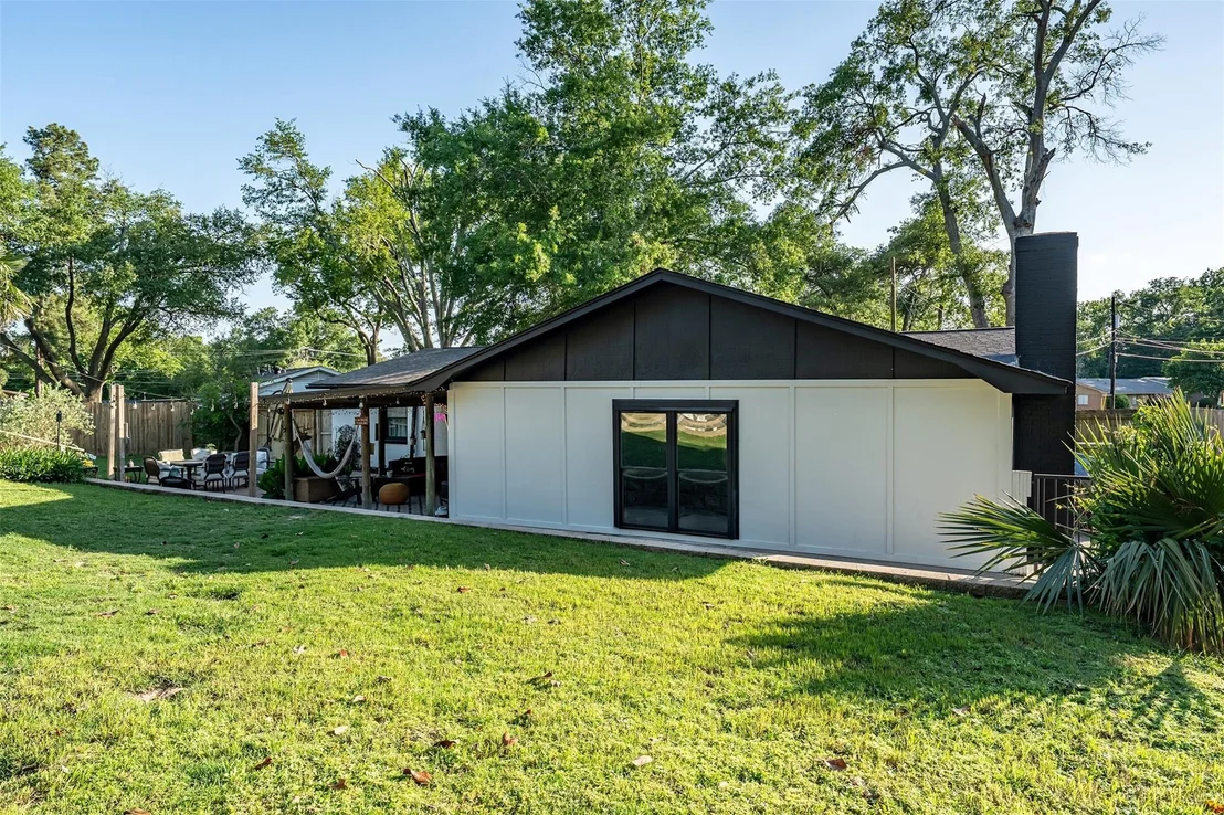 Photo of 3020 Meadowlark