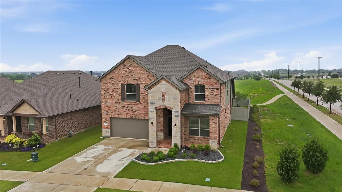 Photo of 1617 Longspur Drive