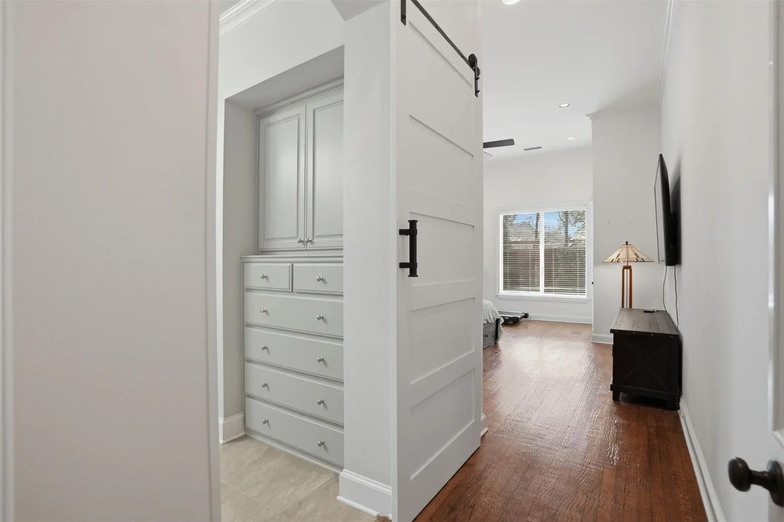 Photo of 3509 Lakebrook Drive