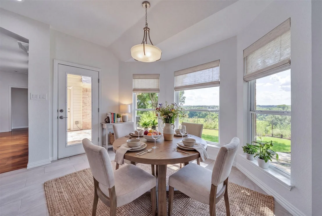 Photo of 130 Bluff View