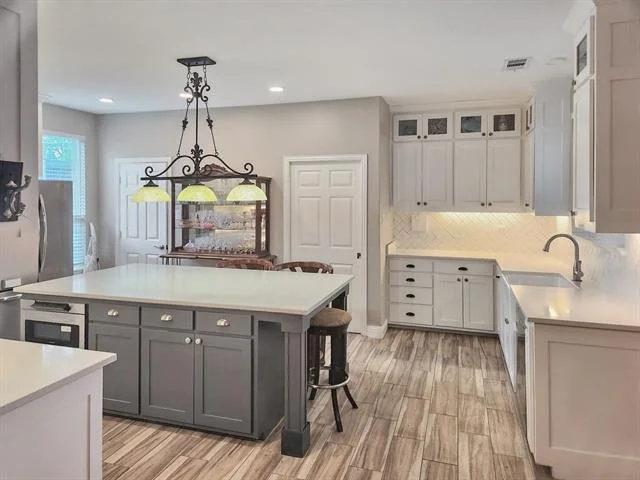 Photo of 4742 Snow Drive