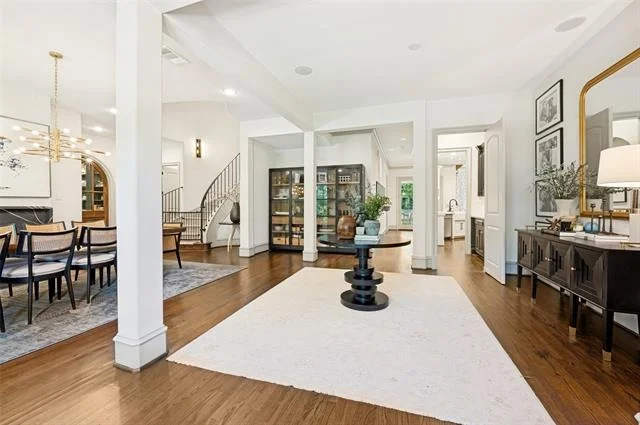 Photo of 5638 Greenbrier Drive