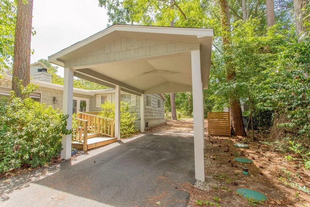 Photo of 1332 Hideaway Lane West