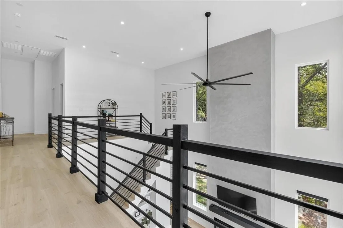 Photo of 111 Nob Hill Circle