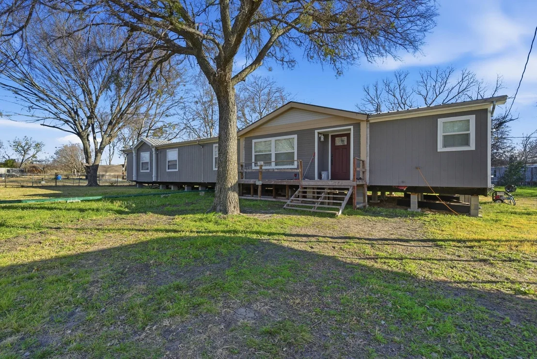 Photo of 2013 Spring Valley Drive