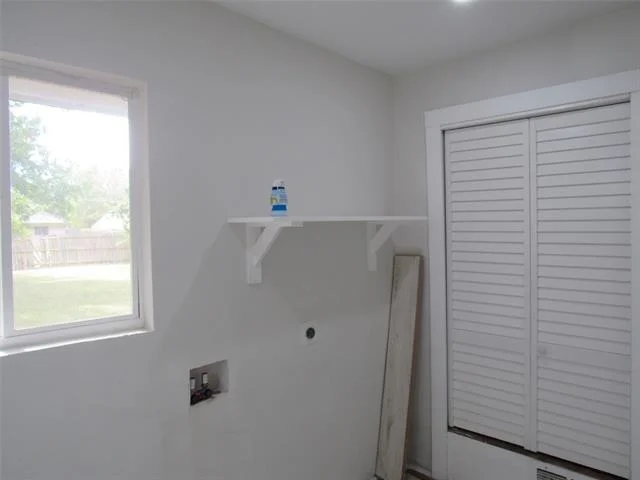 Photo of 321 Crescent Drive