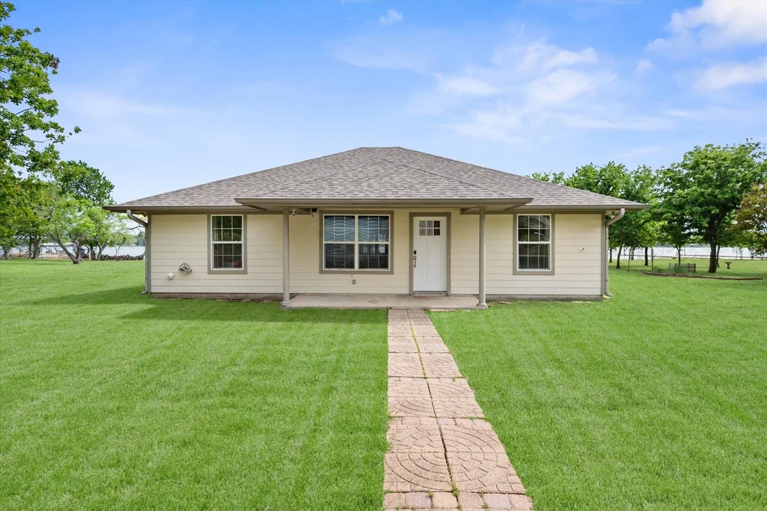 Photo of 203 County Road 3124a