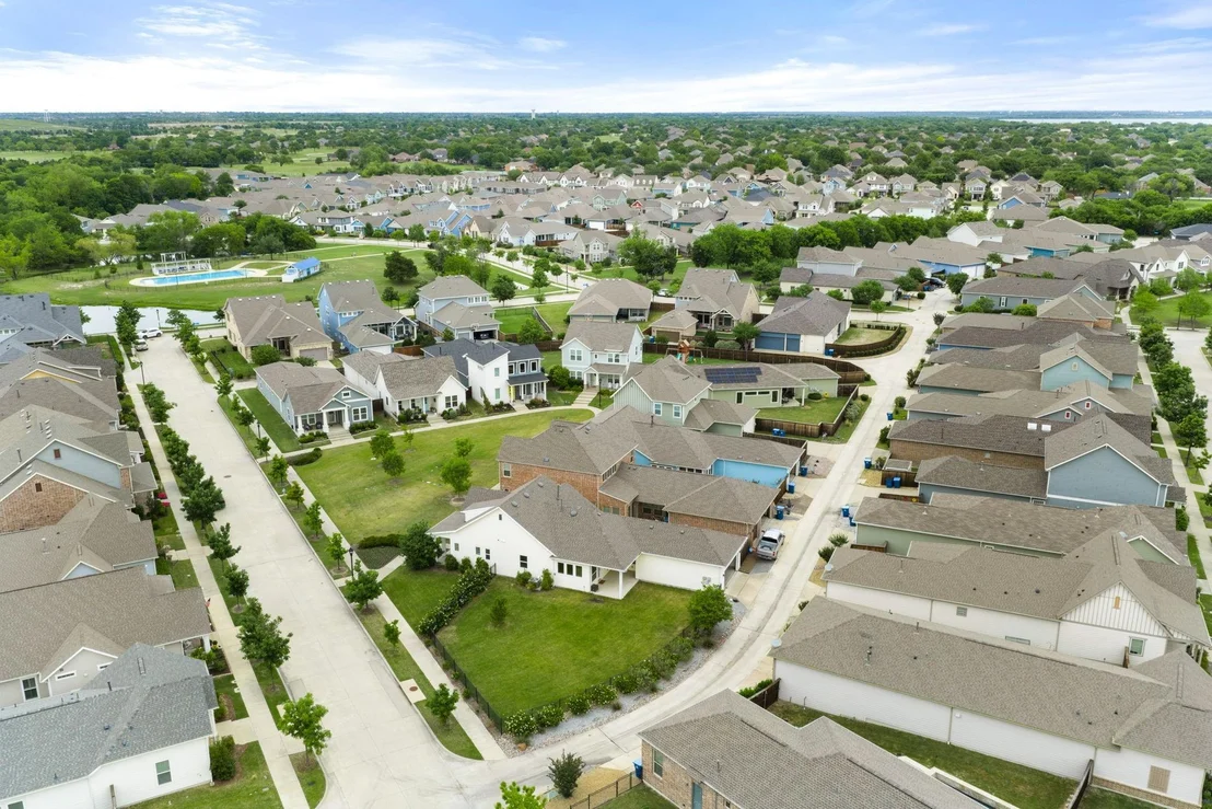 Photo of 8900 Homestead Boulevard