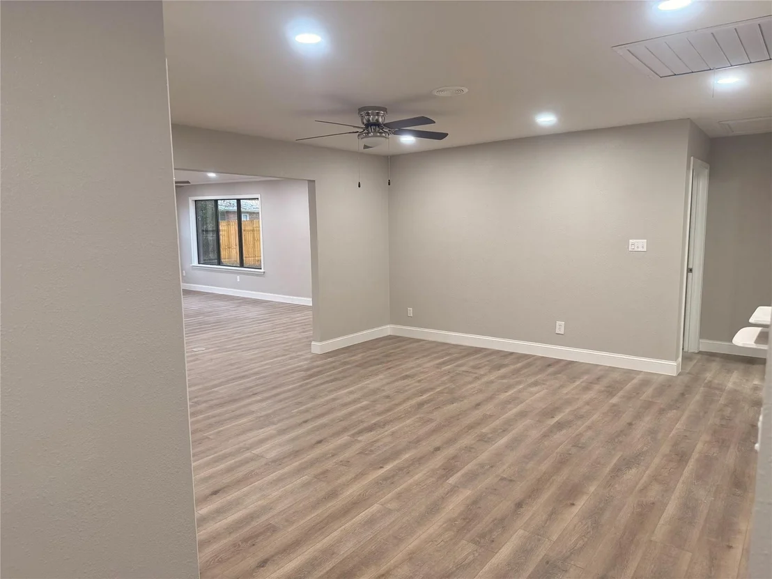 Photo of 112 Myrtle Dr