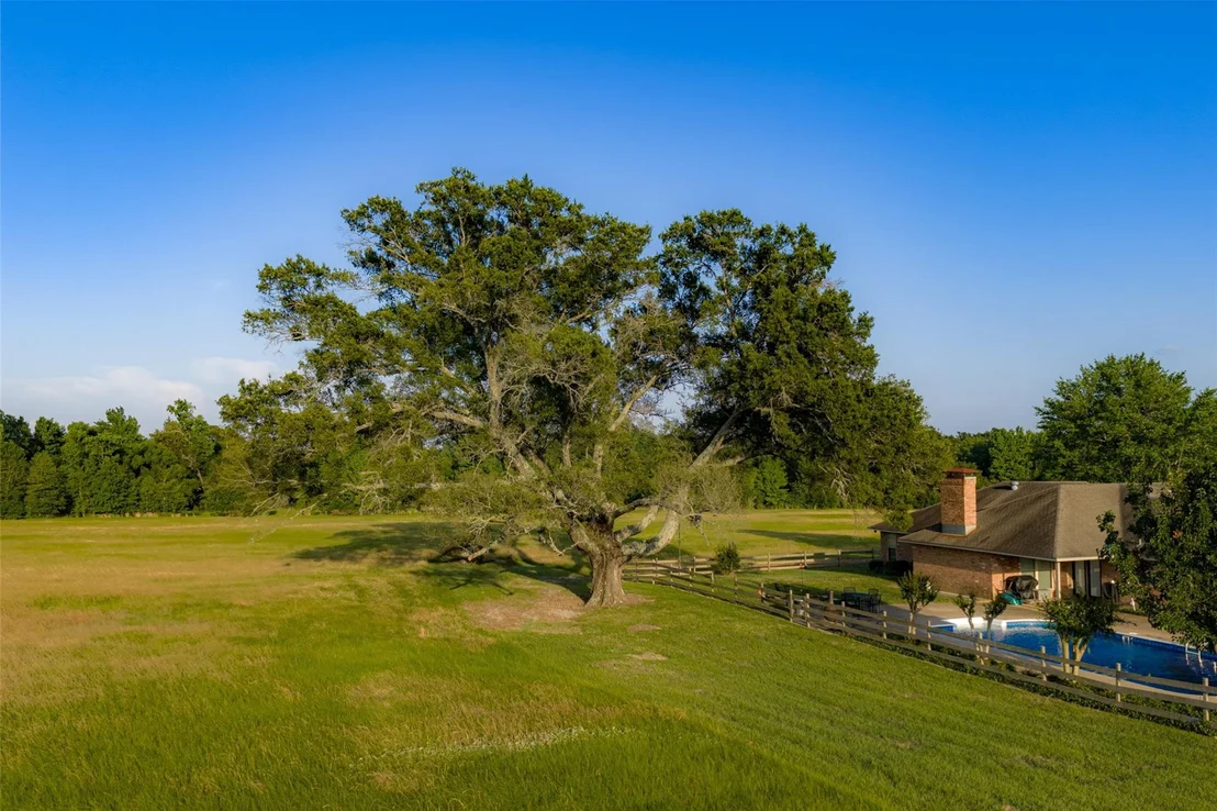 Photo of 13612 County Road 3900