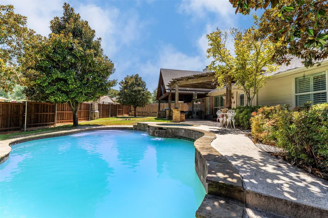 Photo of 1620 Babbling Brook Drive