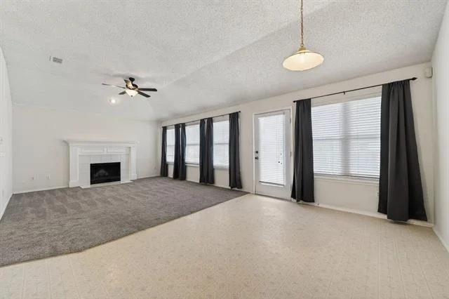 Photo of 2505 Ash Creek