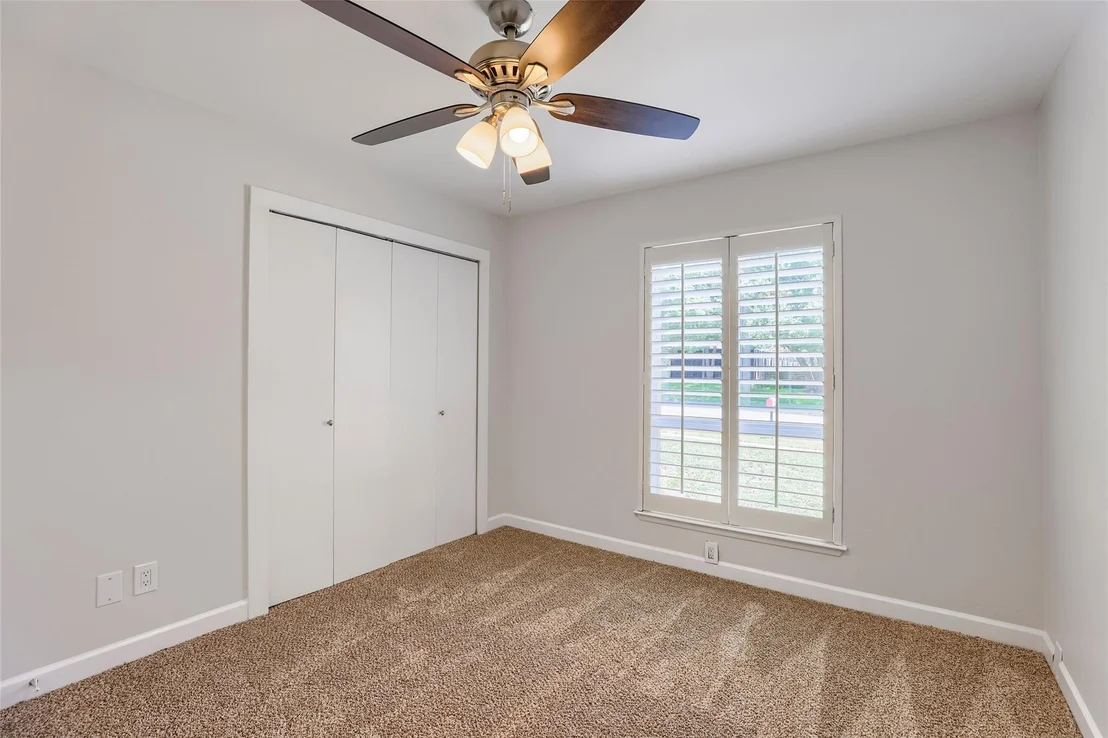 Photo of 6639 Roundrock Road