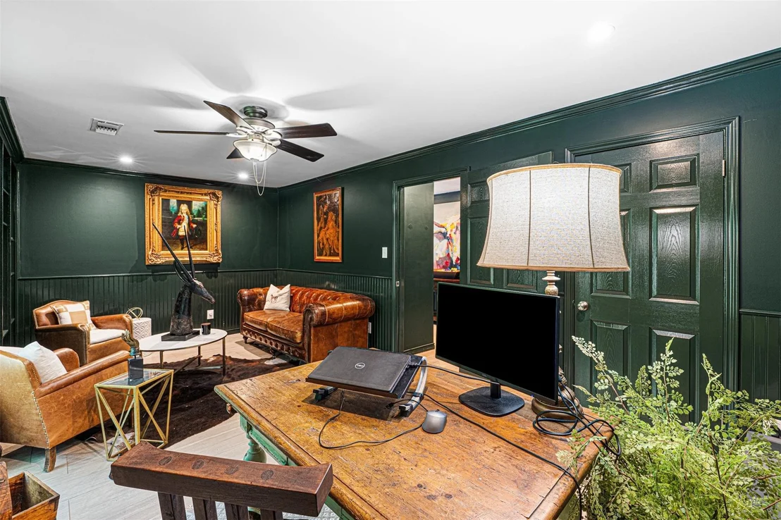 Photo of 1401 Bowie Circle