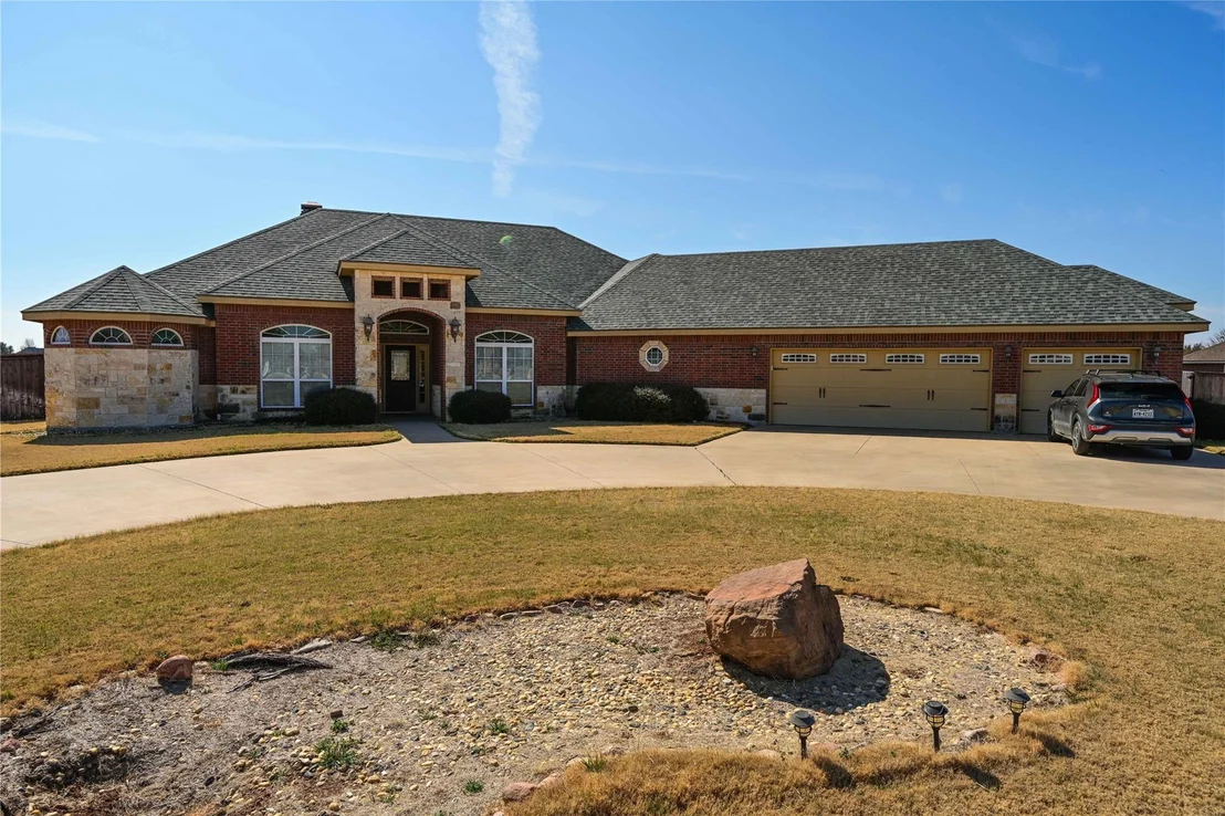 Photo of 249 Apple Blossom Drive