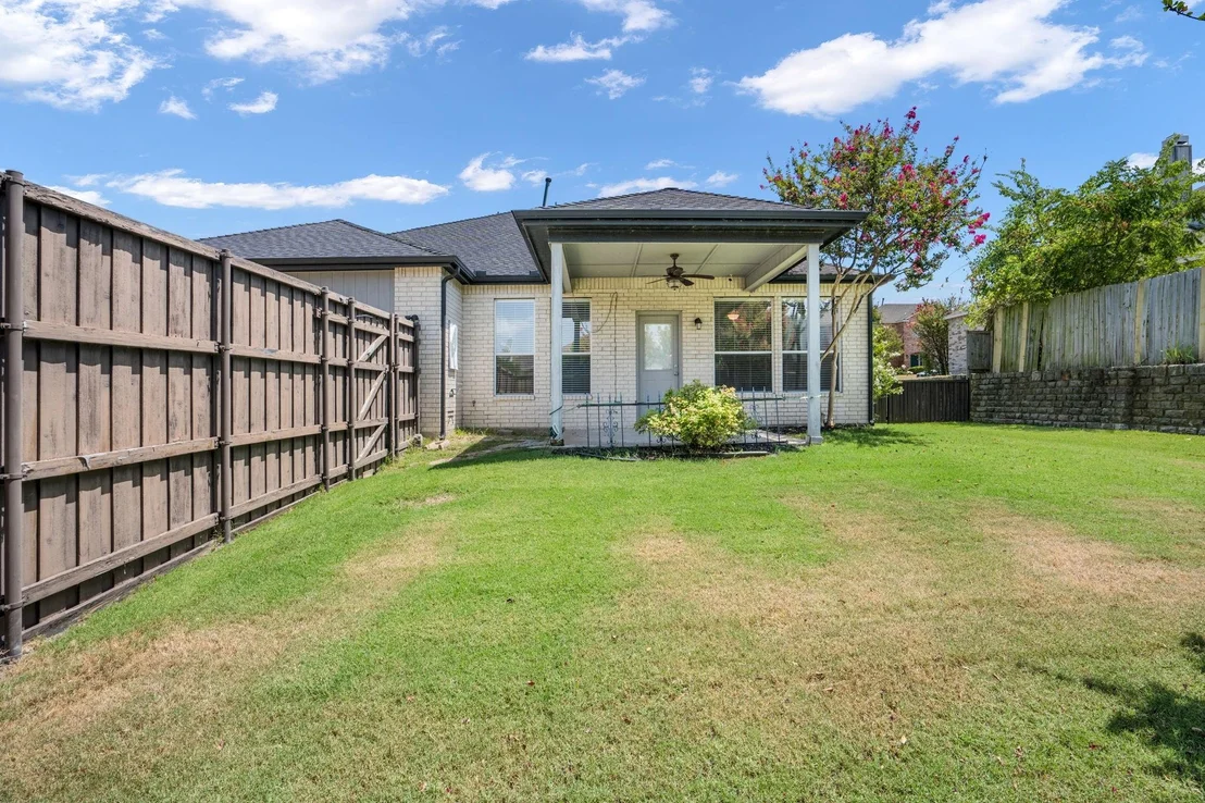 Photo of 1045 Woodhaven Circle