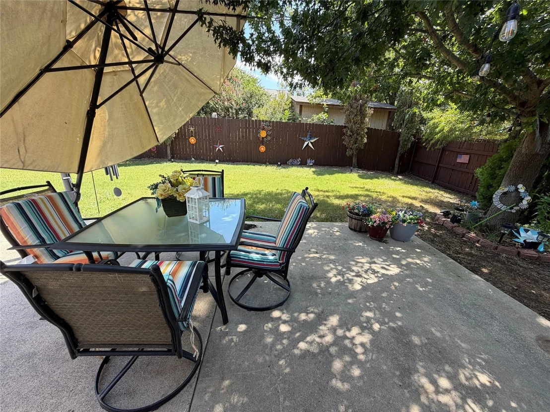 Photo of 2212 Loon Lake Road