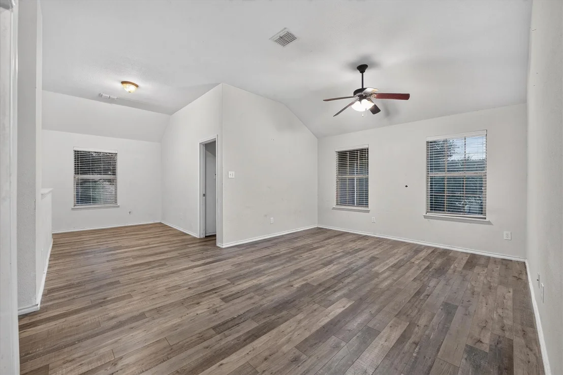 Photo of 10369 Bradshaw Drive