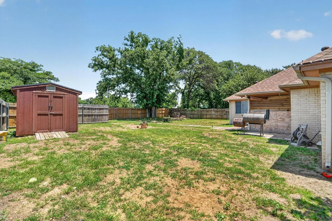 Photo of 1801 Rayna Drive
