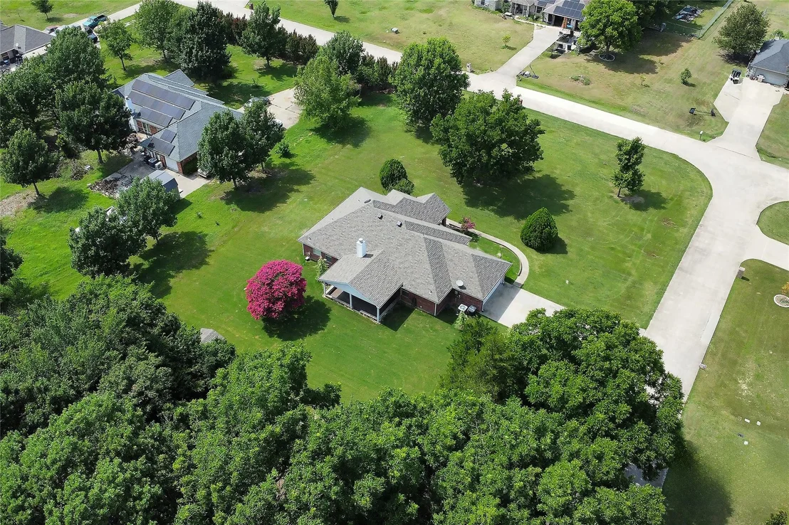 Photo of 855 Cross Timbers Drive
