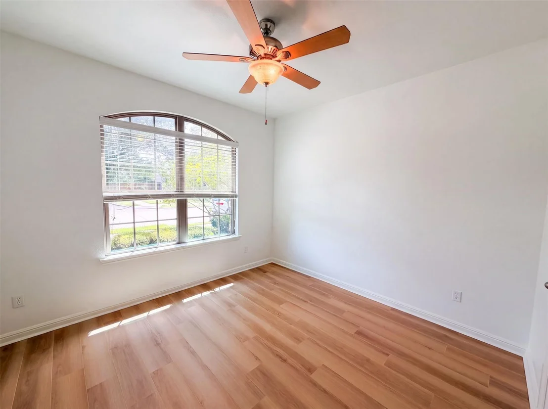 Photo of 174 Hampton Drive