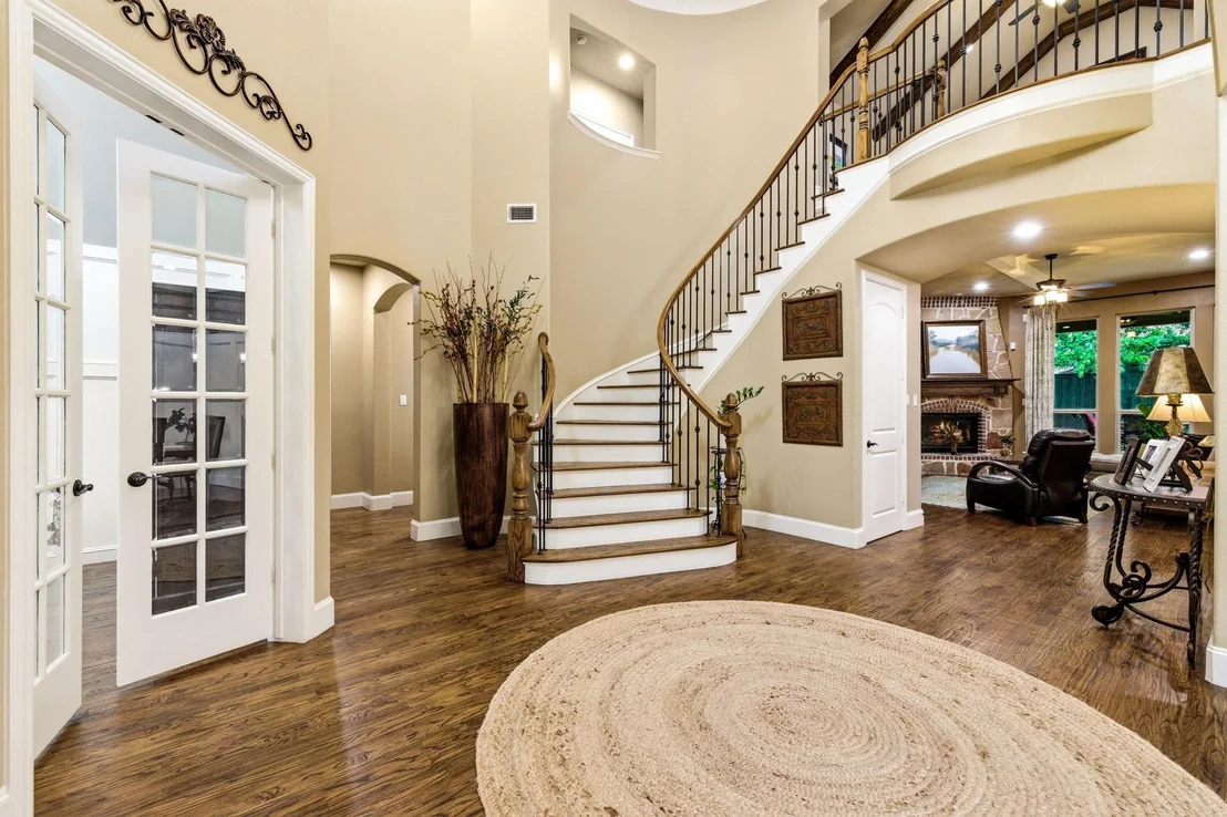 Photo of 3989 Benchmark Lane