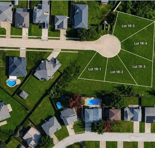 Photo of 635 BRISTLECONE Drive