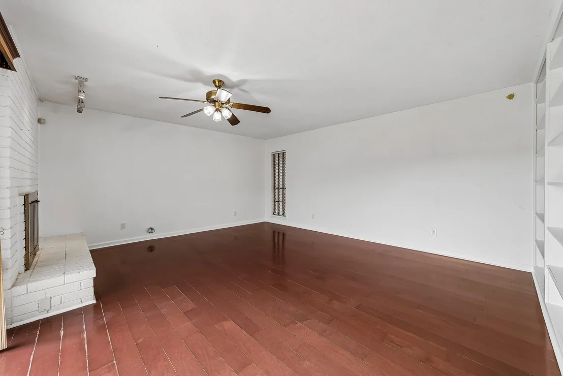 Photo of 10239 Green Ash Road