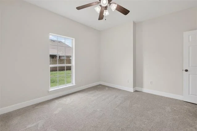 Photo of 3325 Silver Oaks Drive