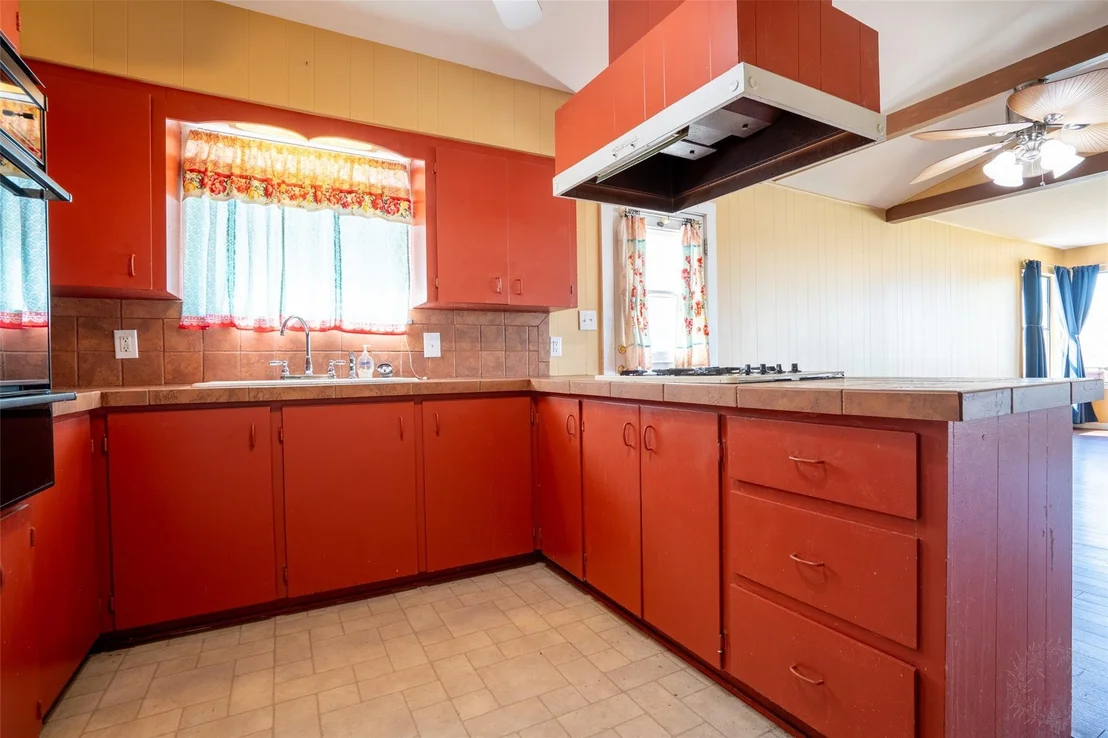 Photo of 9520 Heron Drive