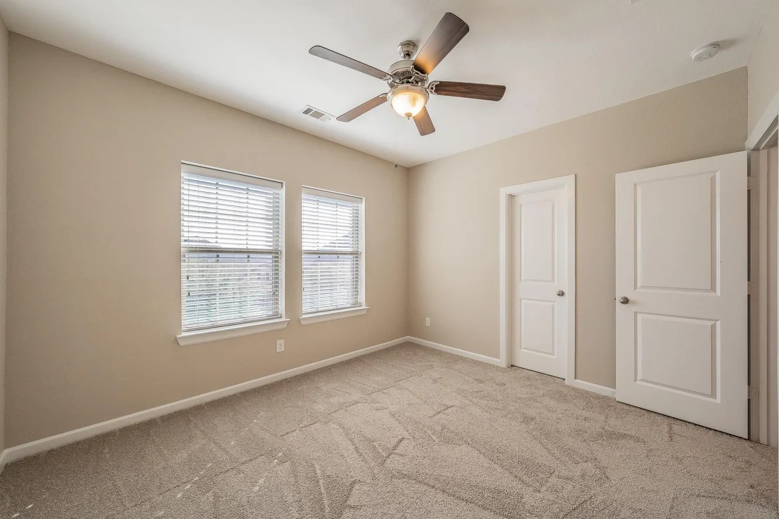 Photo of 1102 Rendon Place