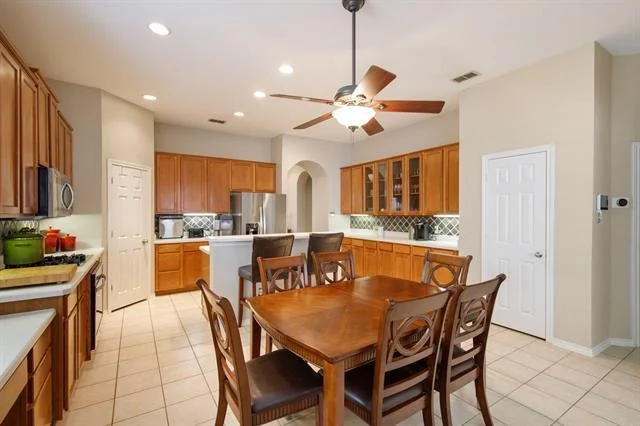 Photo of 1670 Carson Lane