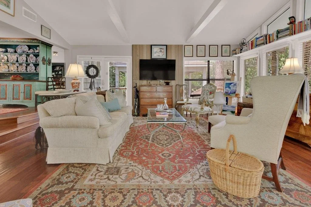 Photo of 1332 Hideaway Lane West