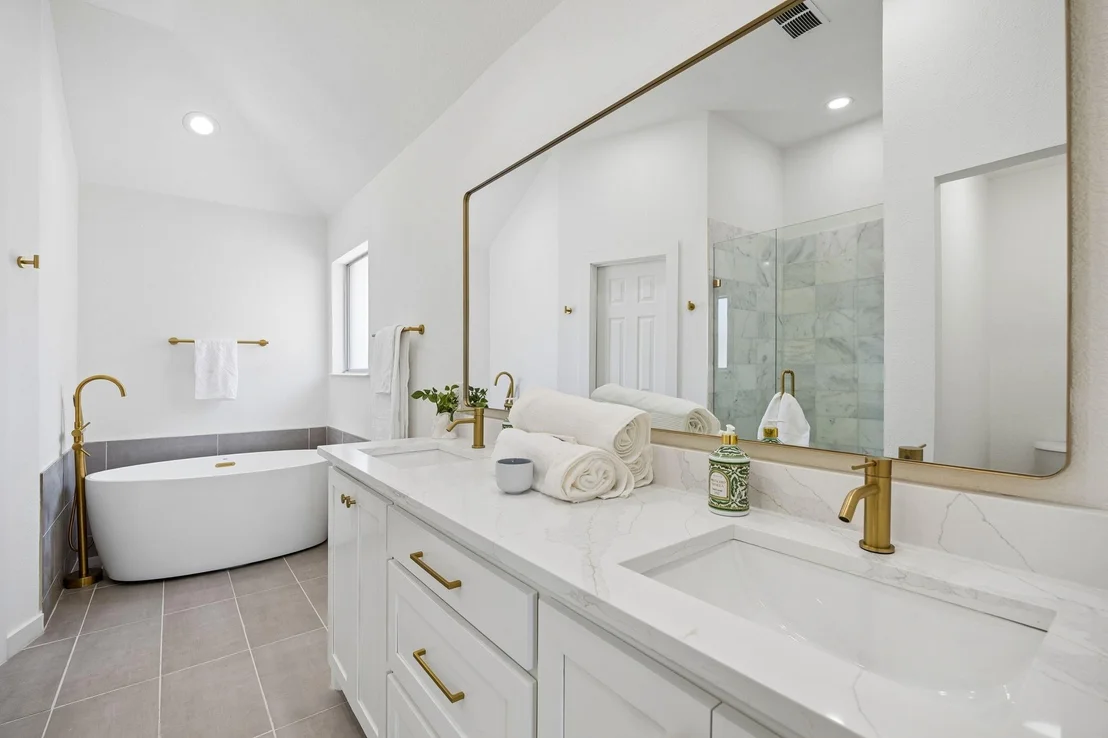 Photo of 6729 Macintosh Drive