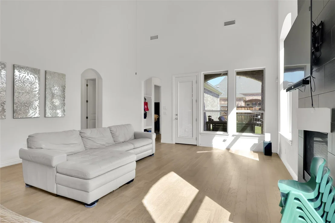Photo of 4209 Whispering Willow Way