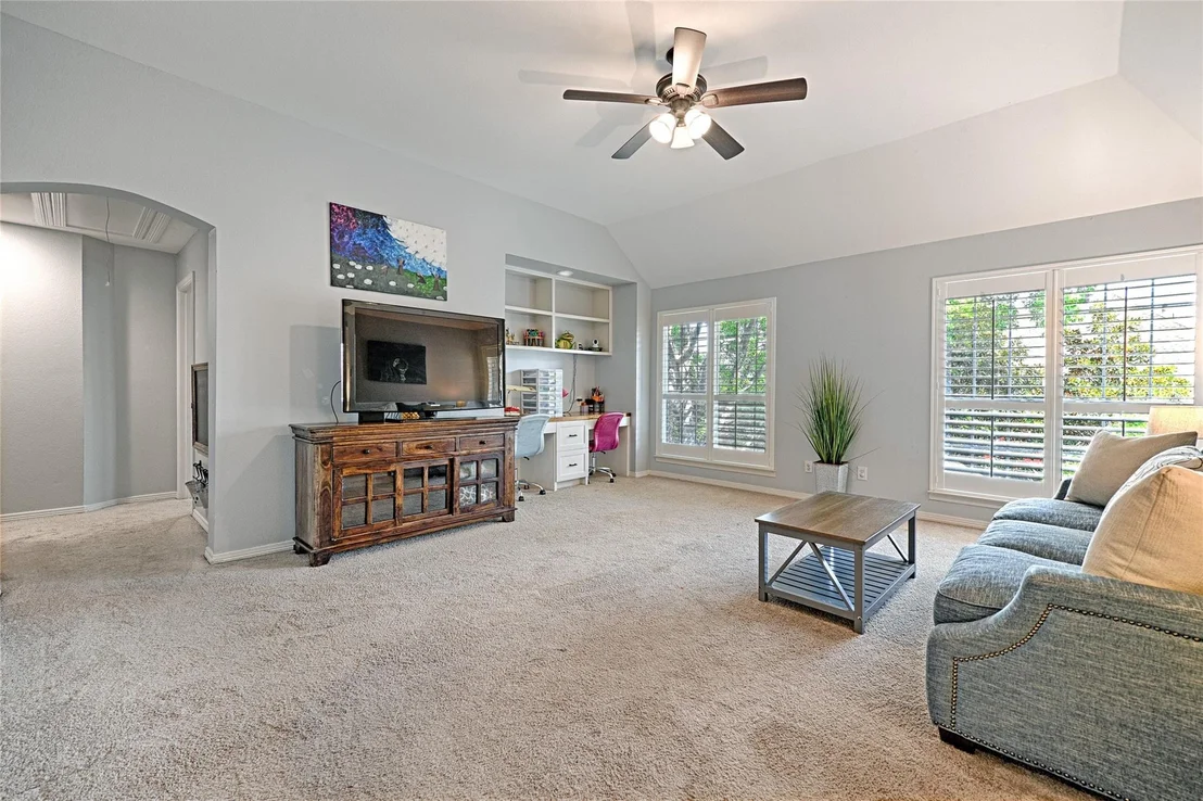 Photo of 114 Westwind Drive