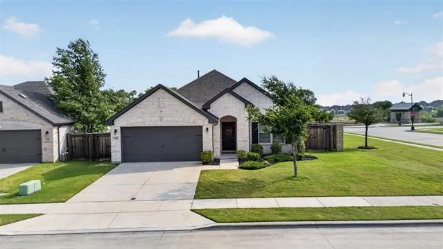 Photo of 1290 Binfield Drive