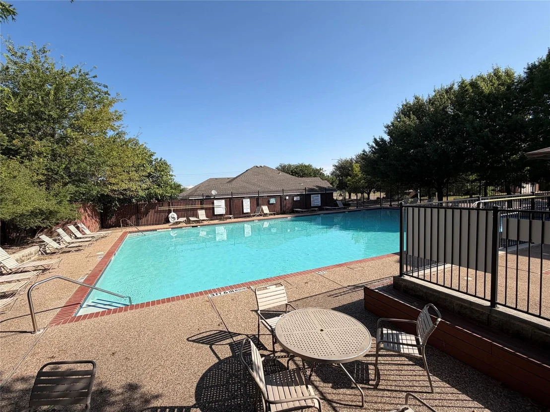 Photo of 1004 Triple Crown Drive