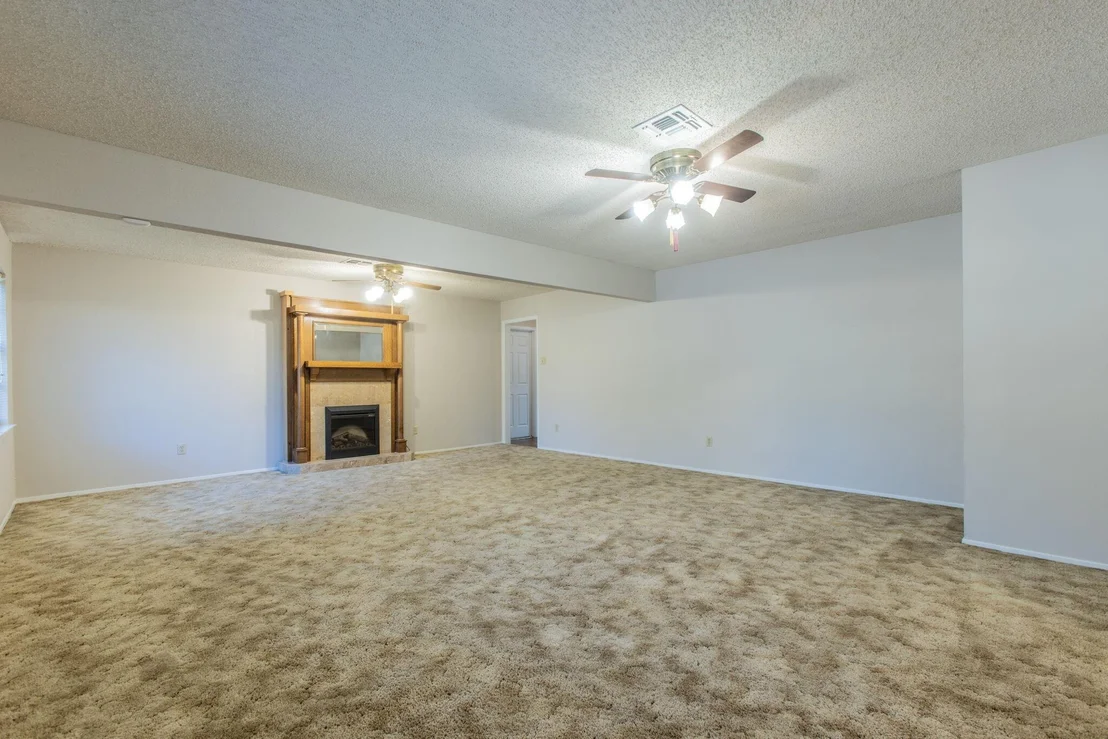Photo of 5406 Hawthorne Drive