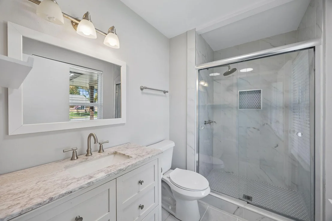 Photo of 1239 Evergreen Drive