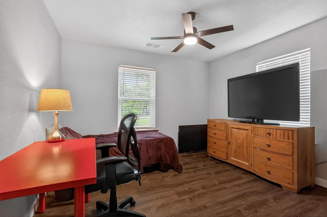 Photo of 4041 Burleson Retta Road