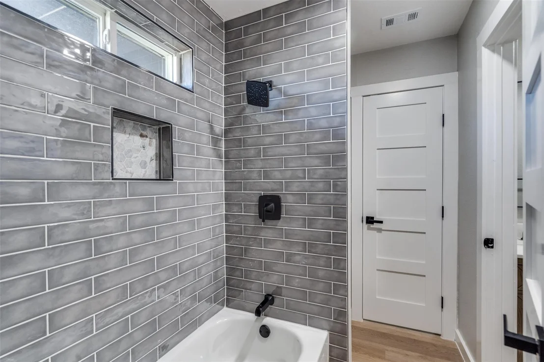 Photo of 2625 Mollimar Drive